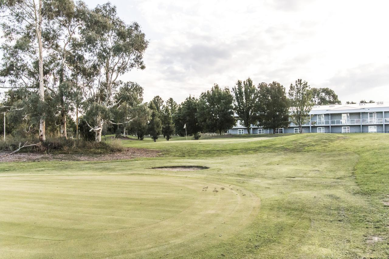 Abode Narrabundah Hotell Canberra Eksteriør bilde