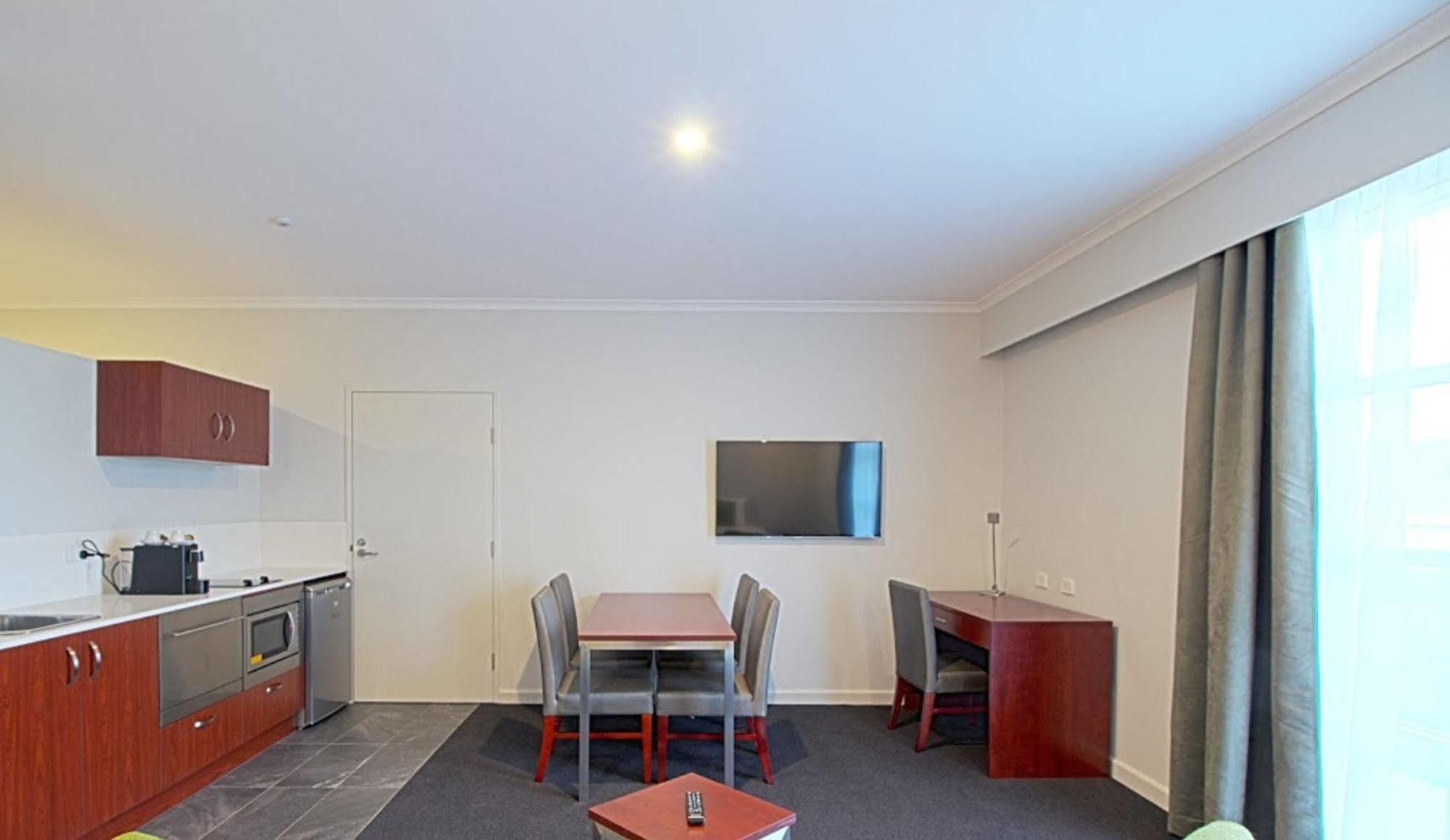 Abode Narrabundah Hotell Canberra Eksteriør bilde
